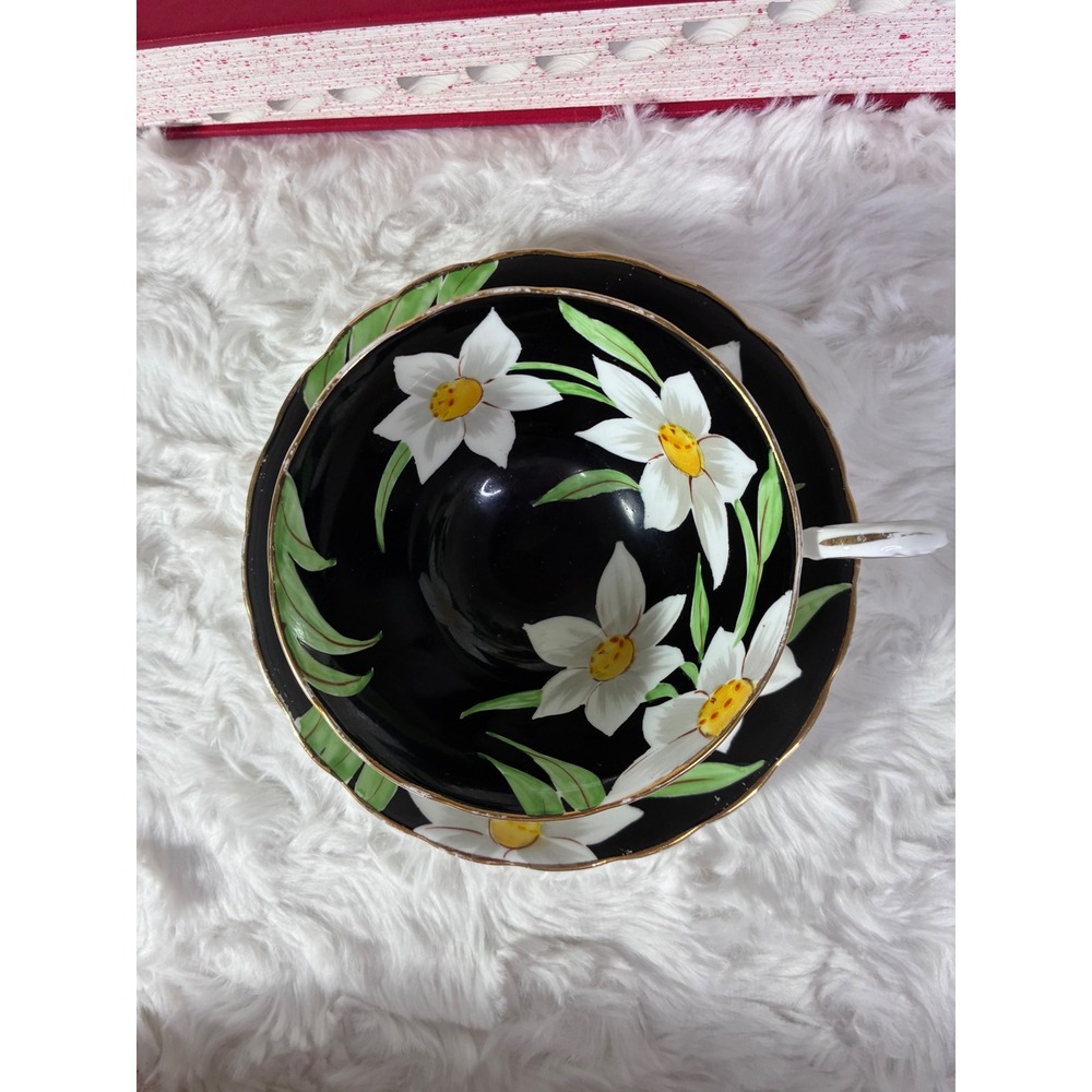 Daffodil Tuscan Fine English Bone China Tea Cup Saucer Black White Floral - Picture 11 of 11